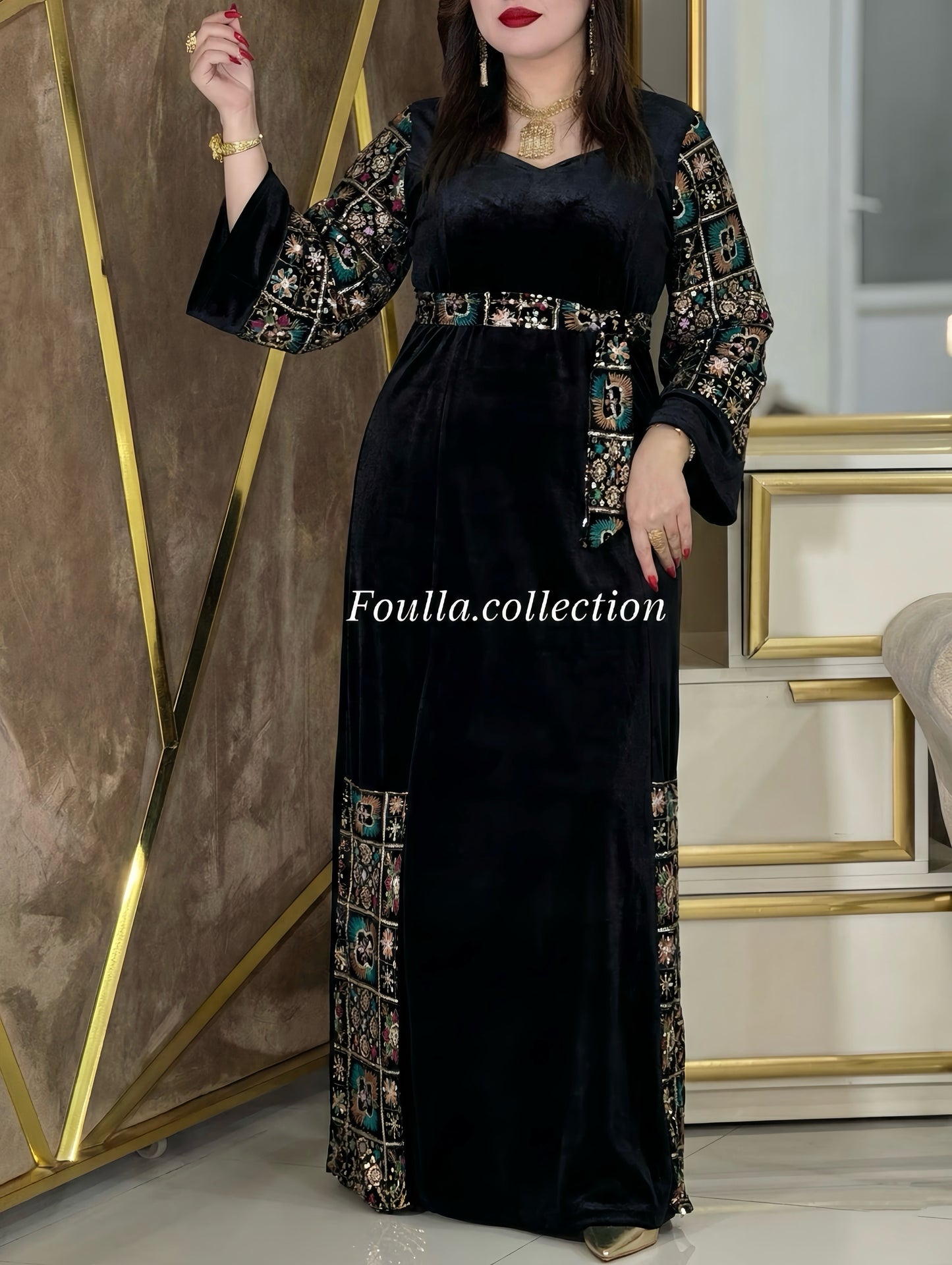 فستان نرجس اسود