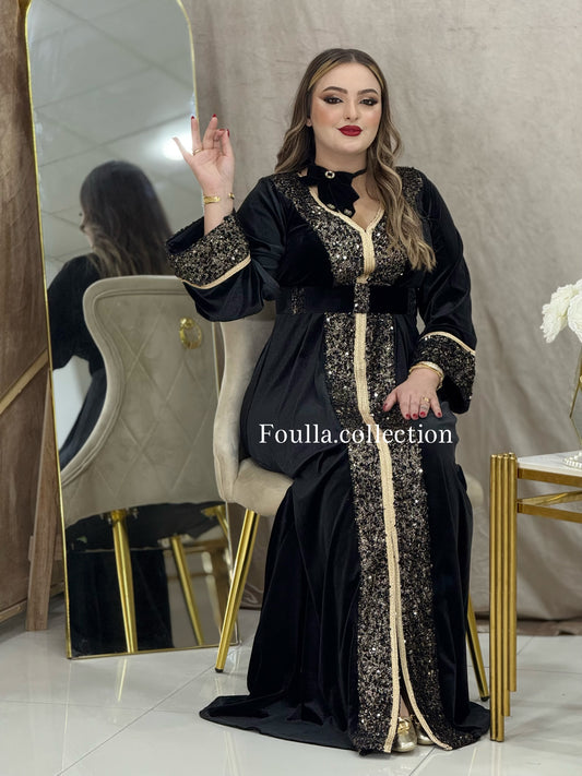 قفطان شانيل اسود
