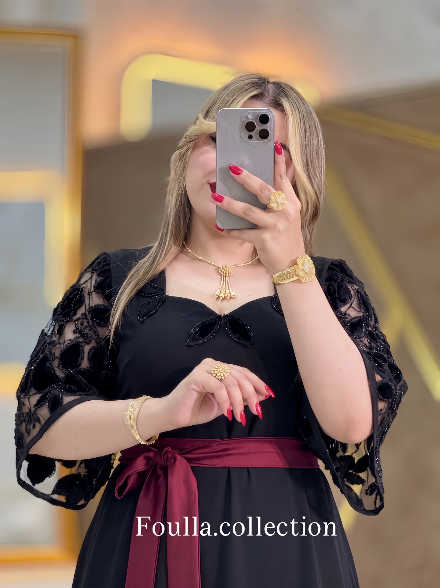 فستان نسرين اسود