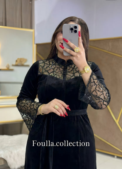 فستان قمرة اسود