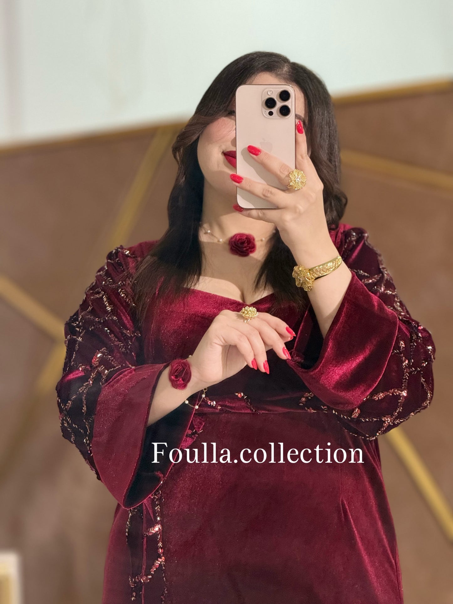 فستان نور بورڤاندي